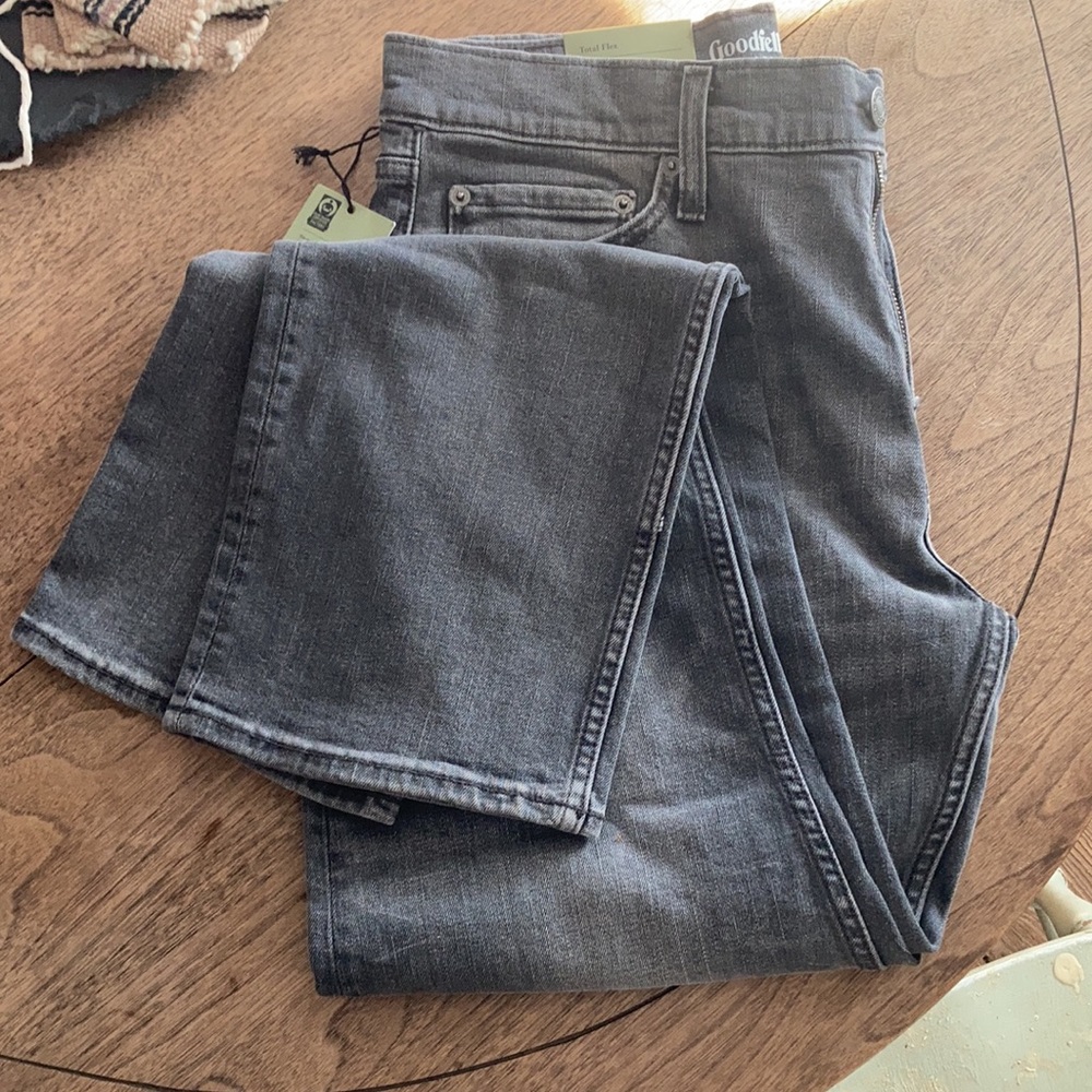 GoodFellow & Co. Straight Leg Grey 32x32